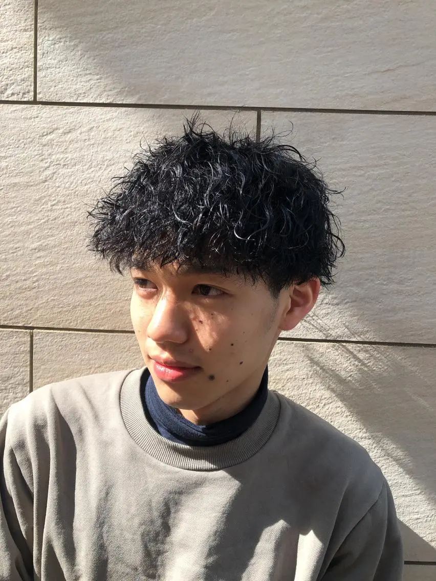 パーマ メンズ メンズパーマ ツイストスパイラルパーマ スパイラルパーマ 森本　舞✴︎ 似合わせパーマのヘアスタイル