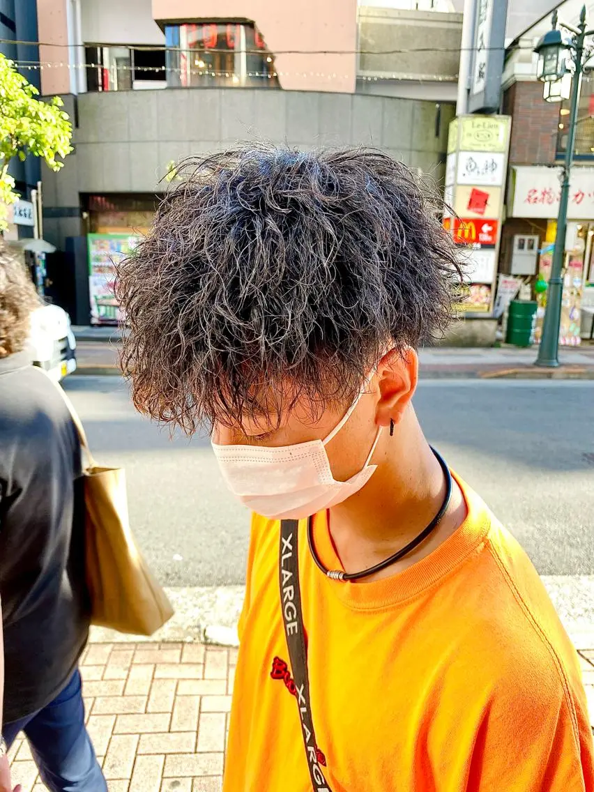 カラー パーマ メンズ メンズメッシュ メッシュ トレンドパーマ‼️ NAOKI💥のヘアスタイル