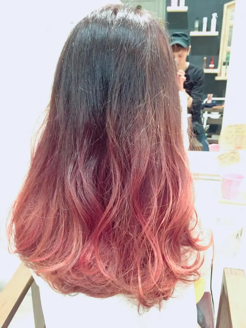 ロング カラー グラデーションカラー ピンクカラー メンズ指名多数!! 田島史也のヘアスタイル