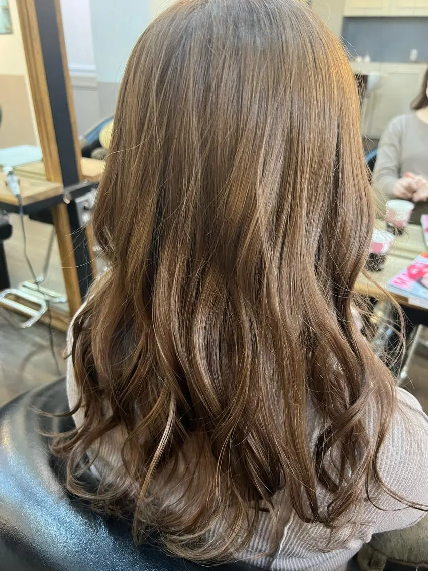 ロング new.本厚木 みくのヘアスタイル