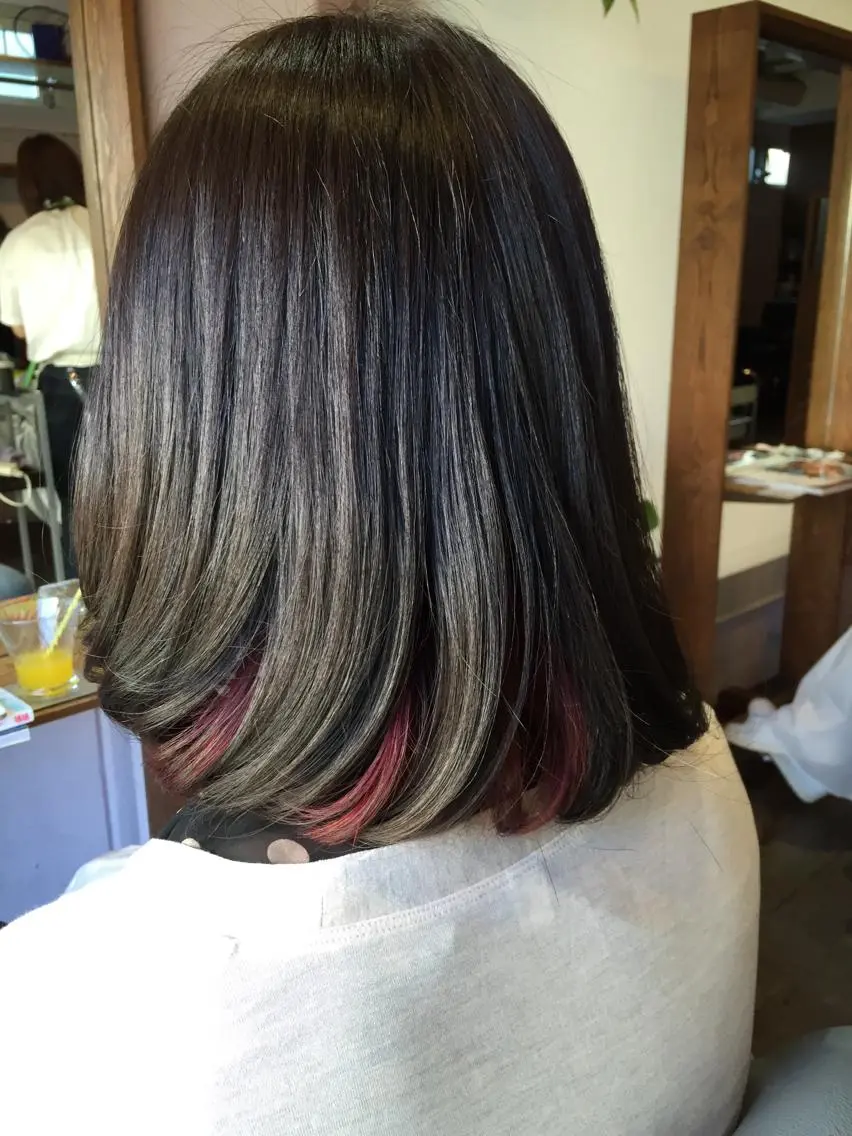 ショート ミディアム セミロング カラー ブルーカラー ブルージュ ダブルカラー インナーカラー ピンクカラー 原宿サロン代表 デザインカラー伊藤卓のヘアスタイル