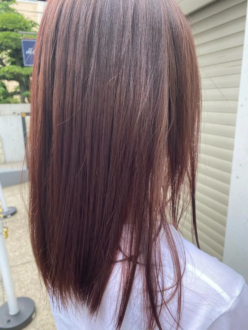 セミロング カラー ブラウンカラー 透明感カラー ピンクカラー ピンクブラウン お任せヘア☘️☘️ 及川渚のヘアスタイル