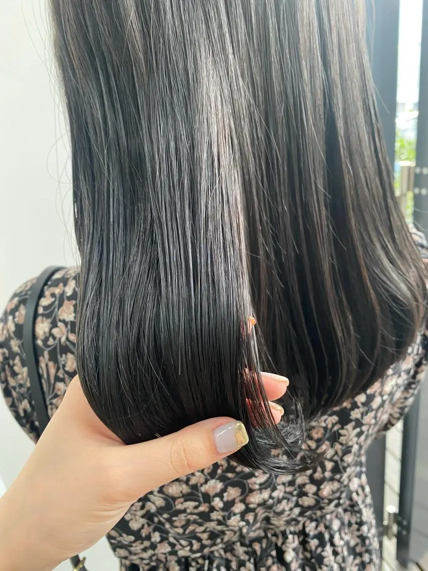 ミディアム カラー ヒラノホナミ 🫧透ける艶髪🫧のヘアスタイル