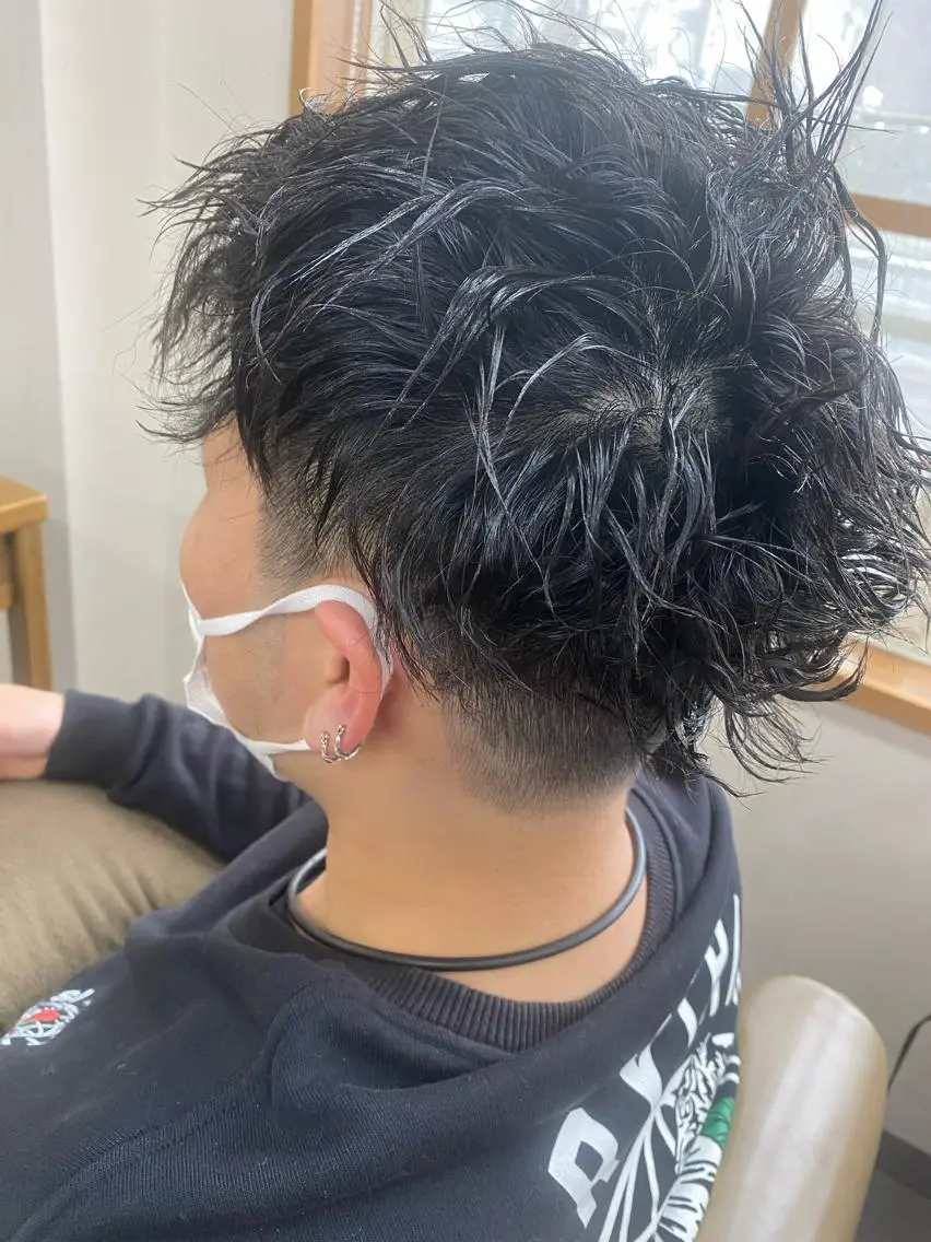 メンズ メンズパーマ メンズツイストパーマ ツイストパーマ 永沼 真依のヘアスタイル