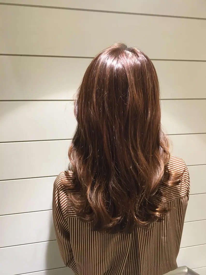 ロング カラー ベージュカラー 🍊新宿南口🍊 ERINAのヘアスタイル