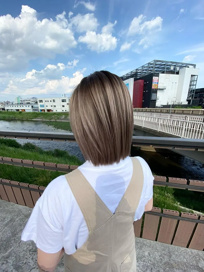ショート レイヤーカット ヘアカラー トリートメント 粕川 達哉のヘアスタイル