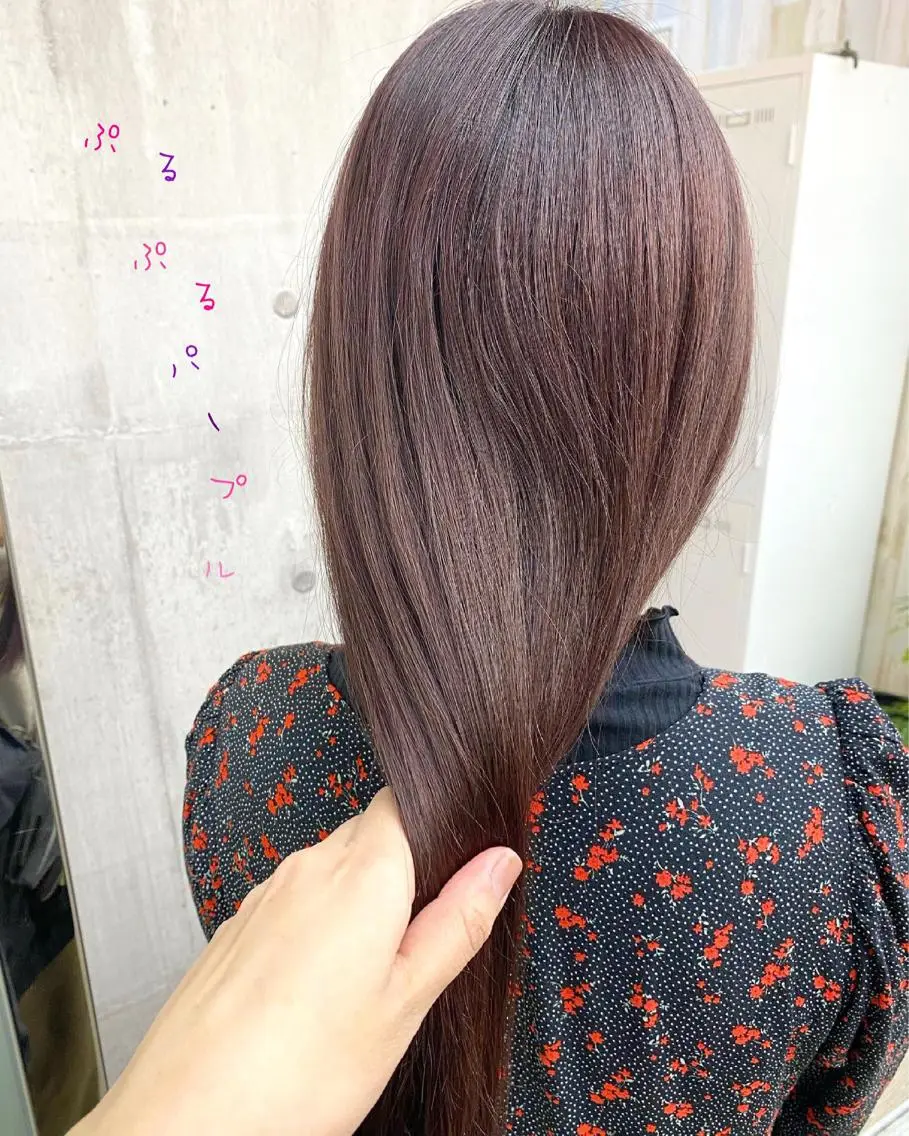 ロング カラー イルミナカラー ラベンダーカラー ピンクカラー カット ヘアカラー トリートメント ☀️透明感color KURO☀️のヘアスタイル