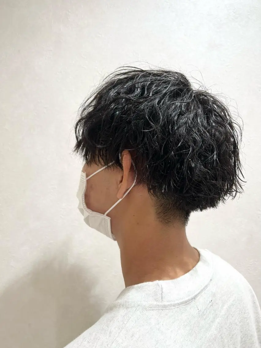 パーマ メンズ フェードカット メンズパーマ スキンフェード 波巻きパーマ スパイラルパーマ カット パーマ 瀬野凌介/メンズ カット/パーマのヘアスタイル