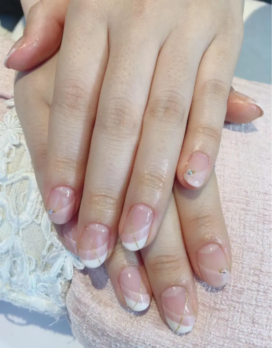 ネイル ビジューバイアクイユ ネイルズ 東中野店のネイルデザイン