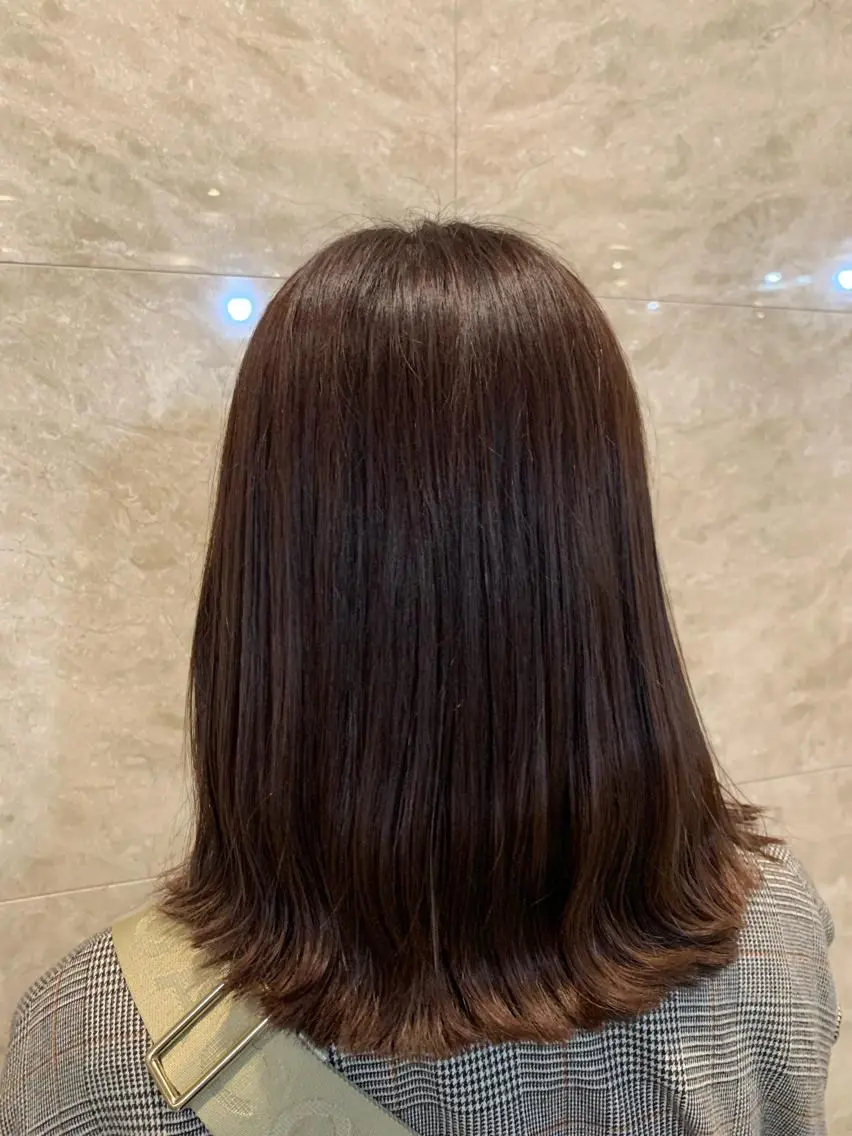 ミディアム カラー カット ヘアカラー 中島 由理菜のヘアスタイル