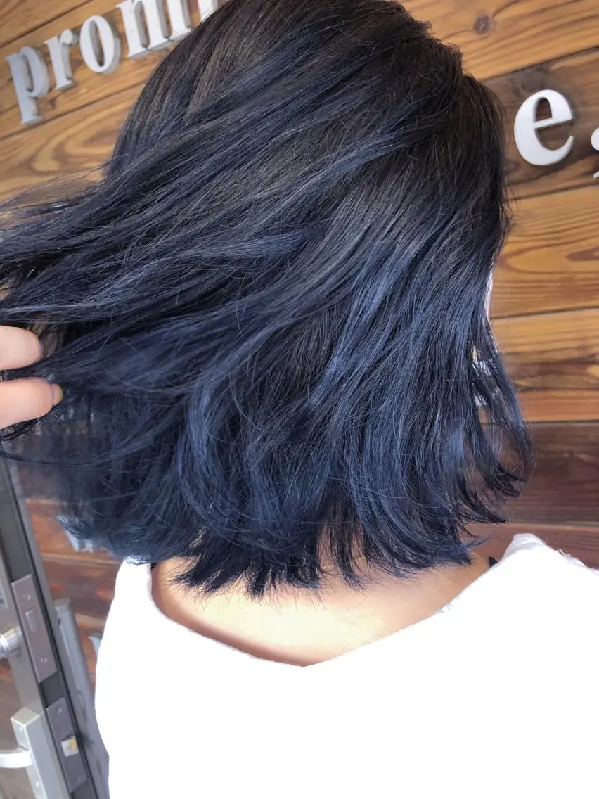 ミディアム カラー ブリーチ ブルーカラー 透明感カラー ❥【韓国風ヘア】 stylist 林❥のエステ・リラクイメージ