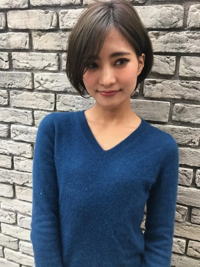 ショート カラー 羽田 ひろむのヘアスタイル