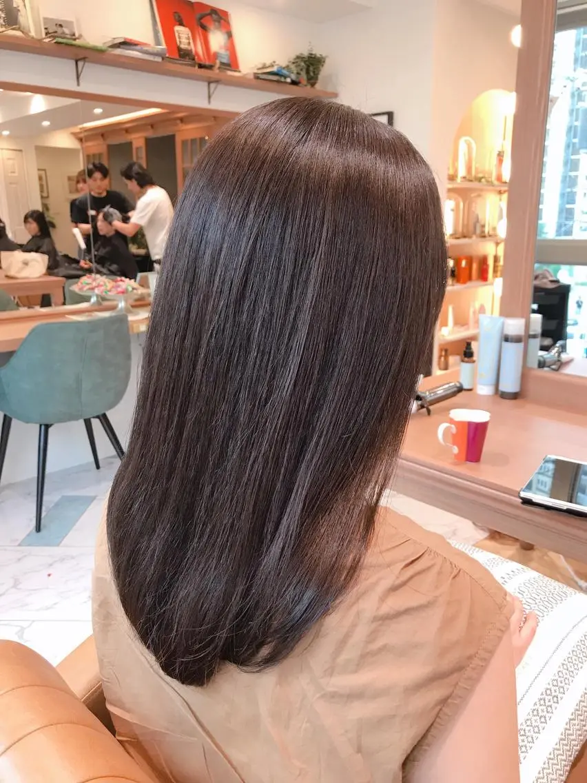 ロング 髪質改善 縮毛矯正 Lond enikaのヘアスタイル