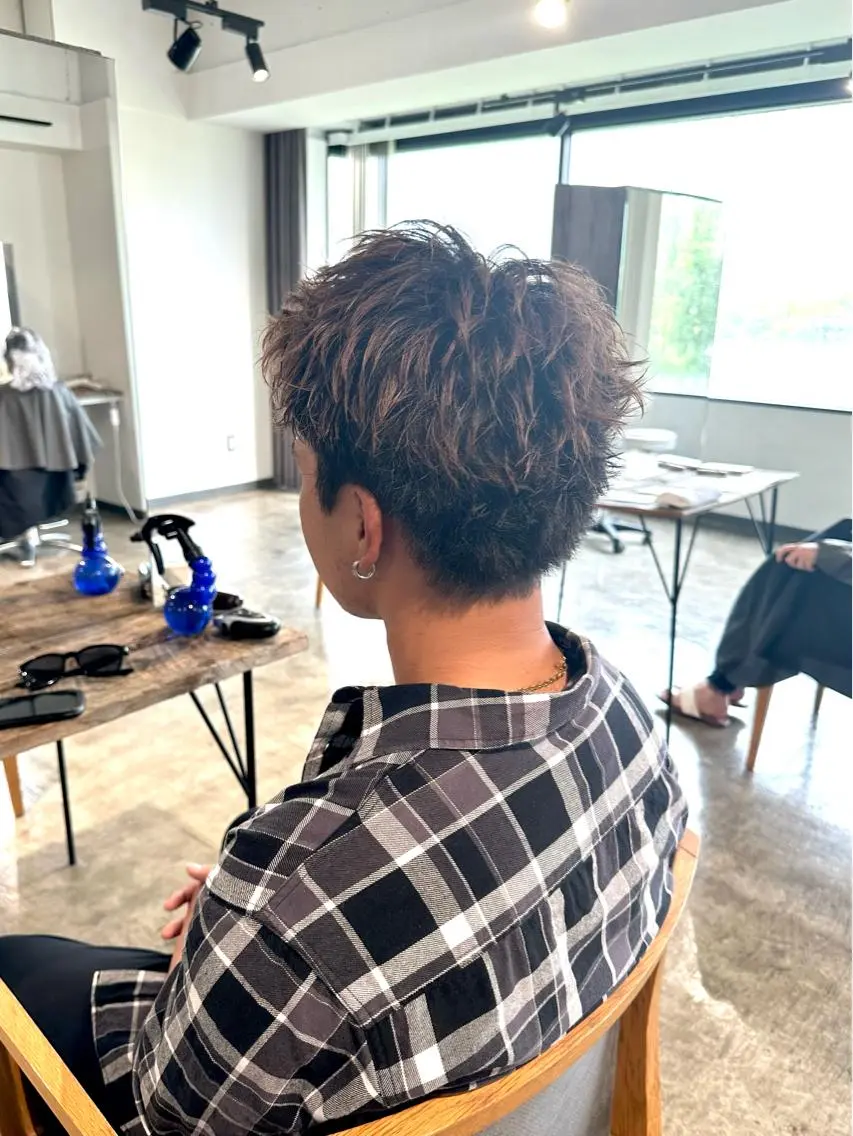 メンズ メンズパーマ スパイキーショート メンズツイストパーマ 波巻きパーマ ツイストパーマ カット 骨格補正施術/メンズ 専門美容師/YUYAのヘアスタイル