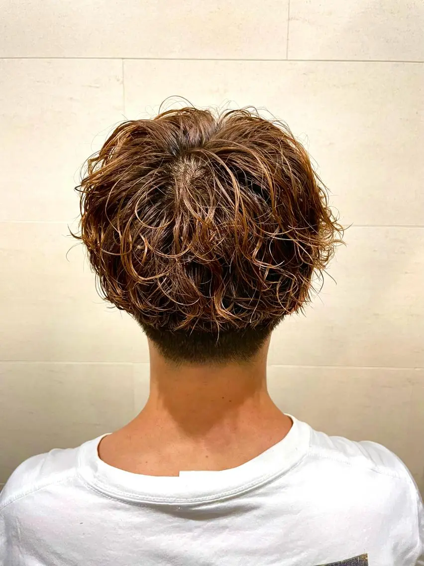 ショート パーマ メンズ マッシュ メンズパーマ スパイラルパーマ メンズカット特化💈 遠山泰輝のヘアスタイル
