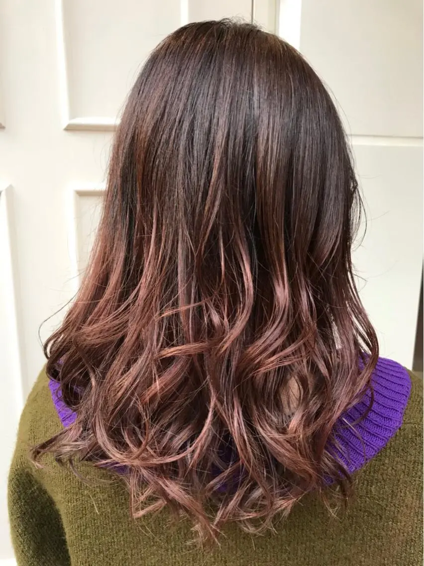 ミディアム カラー グラデーションカラー ピンクカラー Blanco Color&Careのヘアスタイル