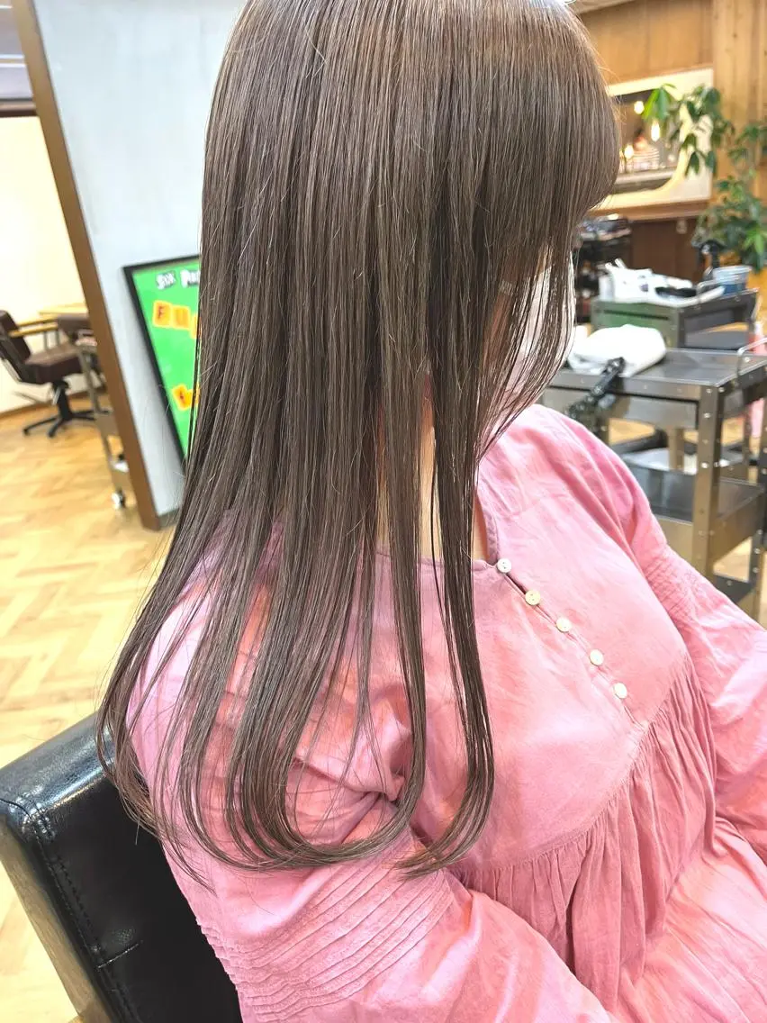 ロング ena/ブリーチなし 透明感・レイヤー🎀のヘアスタイル