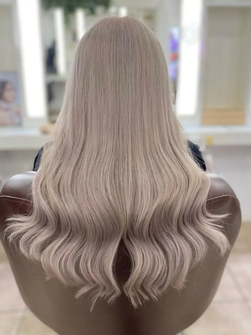 セミロング カット ヘアカラー トリートメント エクステ 🦋 SHION 🦋のヘアスタイル
