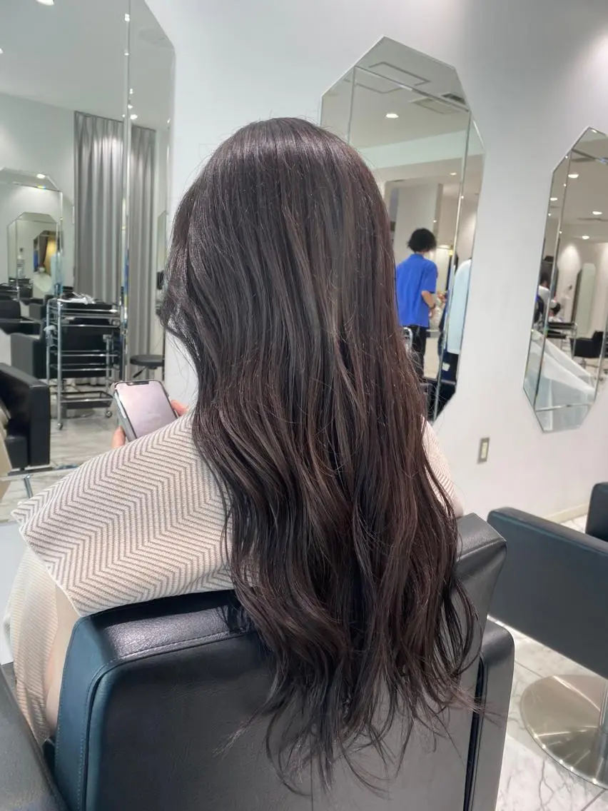 ロング カラー ラベンダーカラー ミディアムレイヤー 添田晃基のヘアスタイル