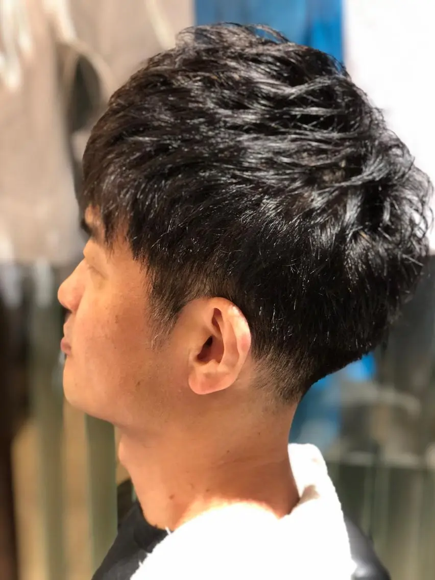 ミディアム カラー メンズ パーマ特化 三浦楓雅のヘアスタイル