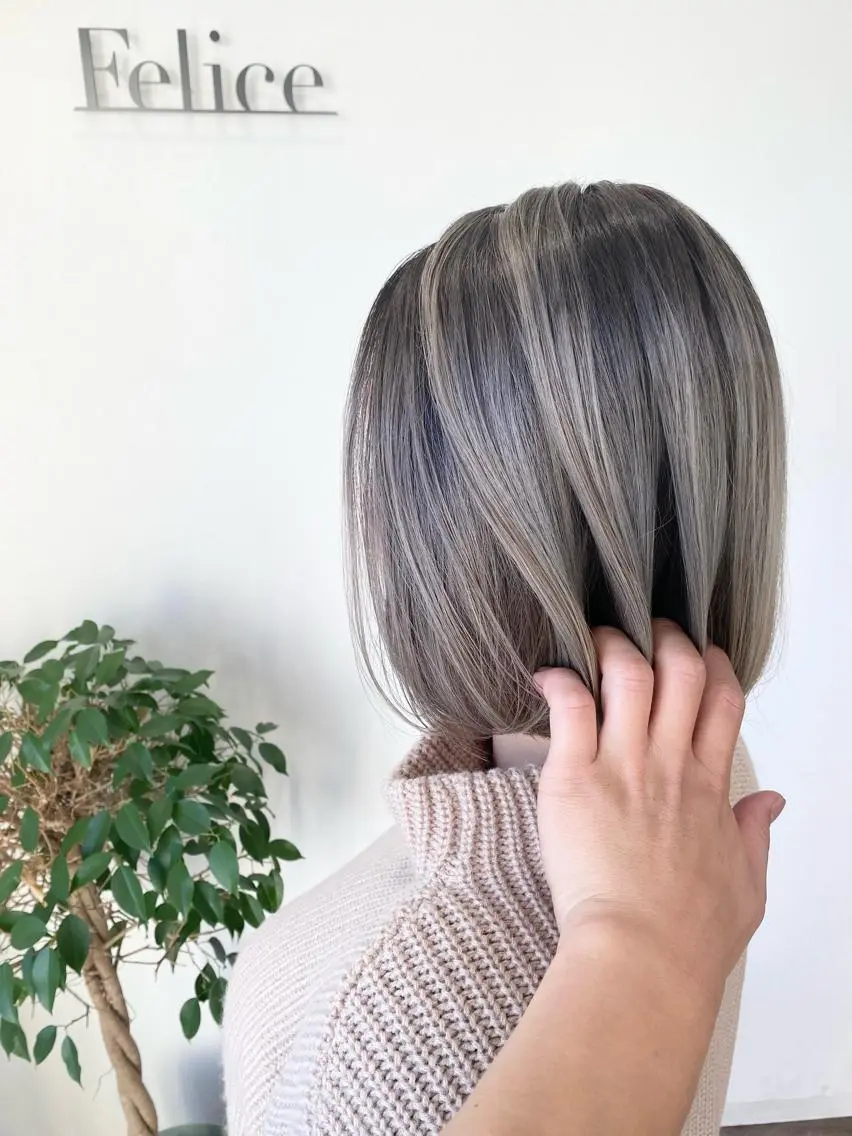 ショート カット ヘアカラー トリートメント 粕川 達哉のヘアスタイル