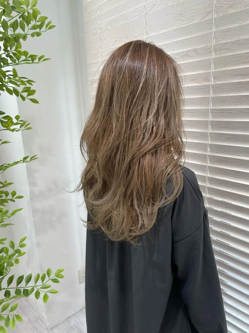 ロング カラー Nero✂︎ officialのヘアスタイル