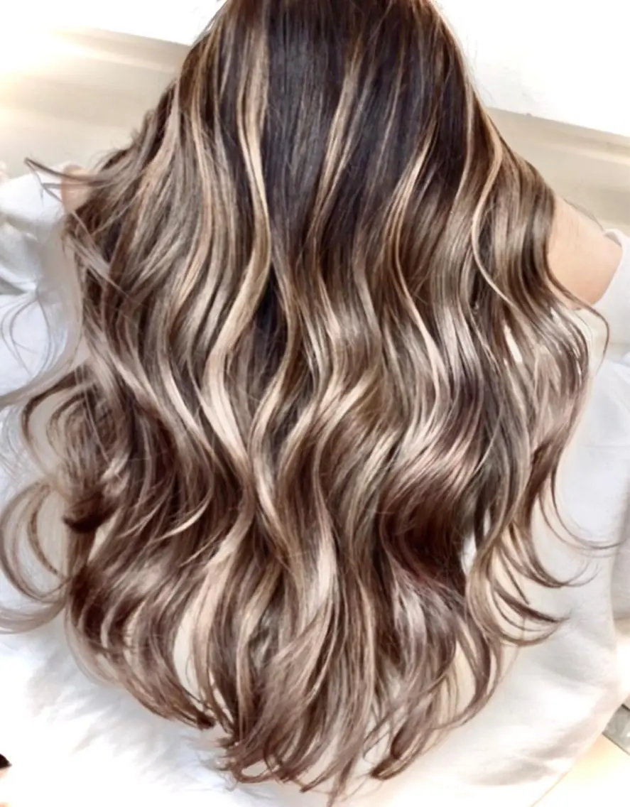 ロング カラー カット ヘアカラー トリートメント Seventh Senseのヘアスタイル