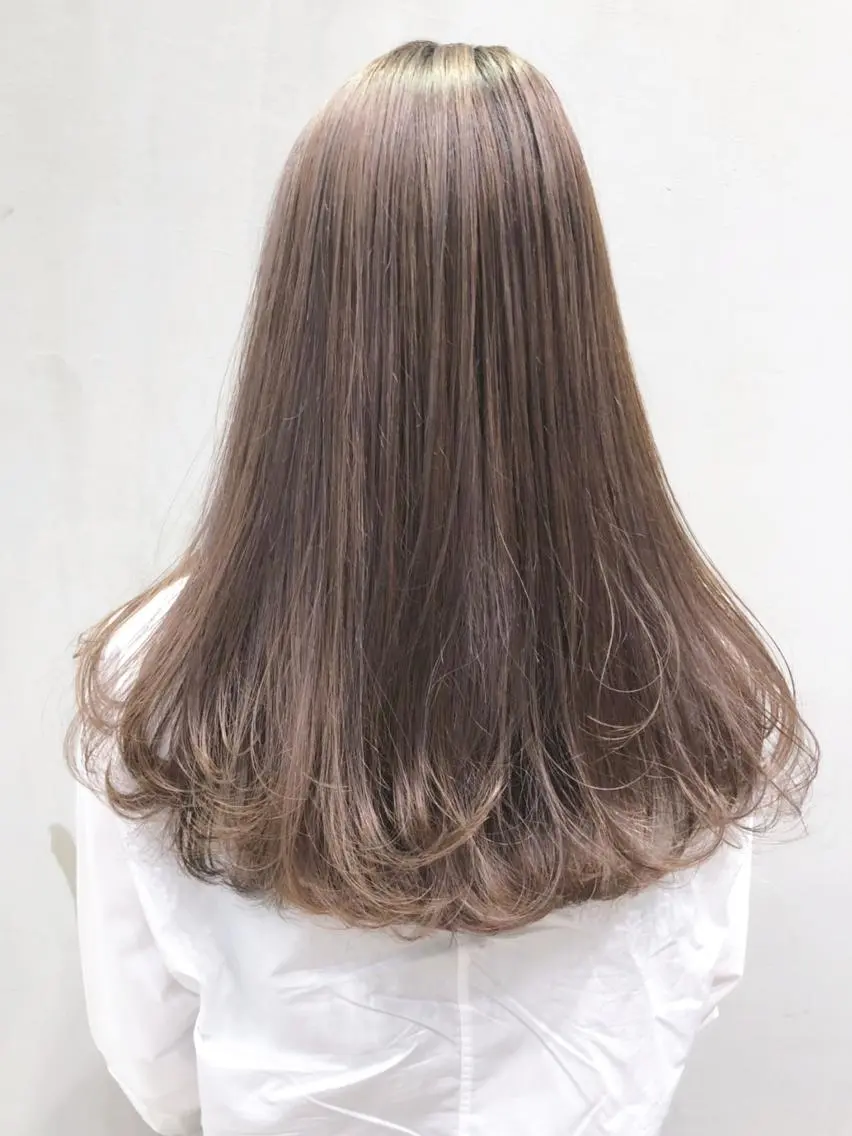 セミロング カラー パーマ ヘアアレンジ ハイライトカラー ラベンダーカラー ハイライト ITbyALBUM 中野店のヘアスタイル