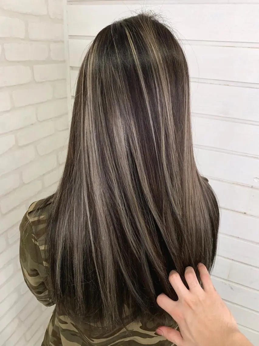 ロング 穐田 司樹のヘアスタイル
