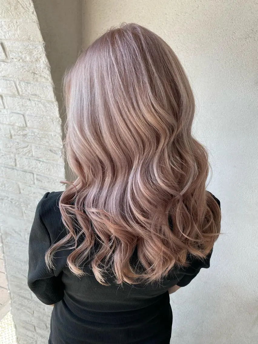ロング カット ヘアカラー バレイヤージュ 隅中秀弥のヘアスタイル