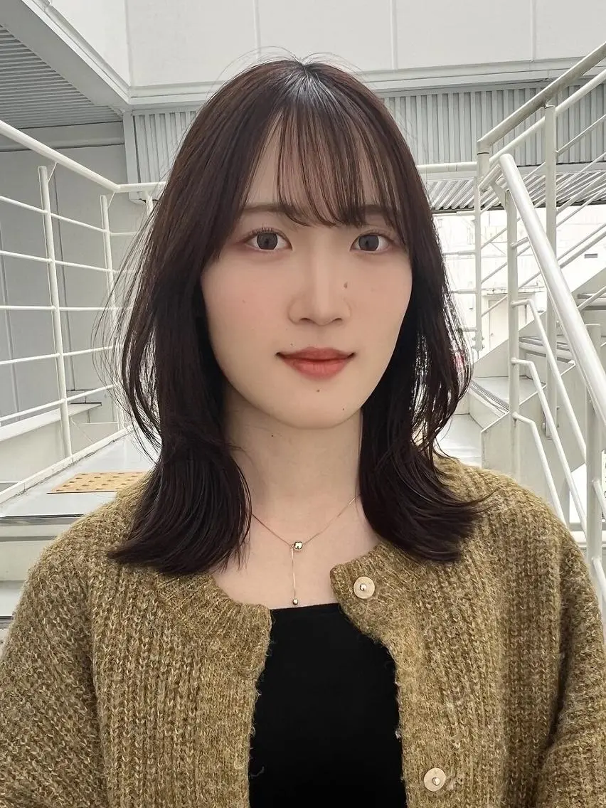 ミディアム カラー ブリーチ 透明感カラー グレージュ ブリーチなしカラー オリーブカラー カット ヘアカラー トリートメント 初めてでも安心🌟 newi町田✂のヘアスタイル