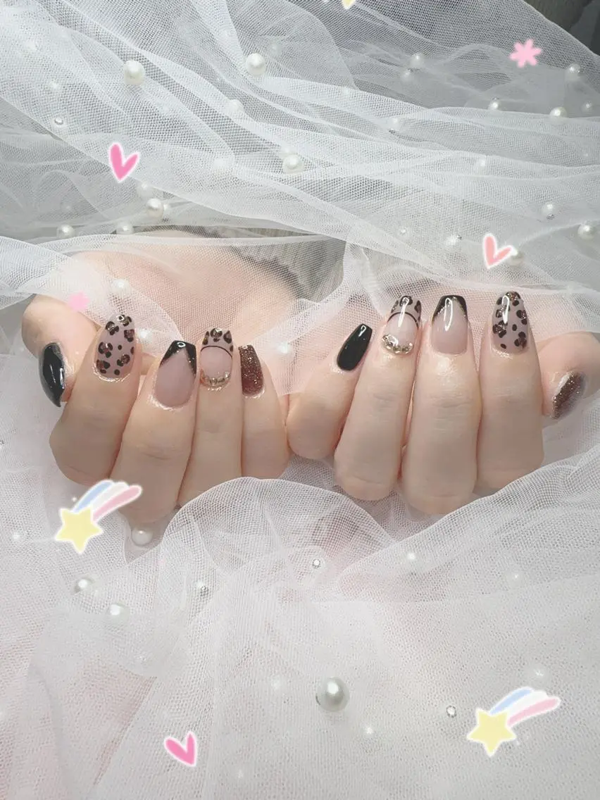 ネイル ハンドネイル 🎀シズカ nail🎀のネイルデザイン