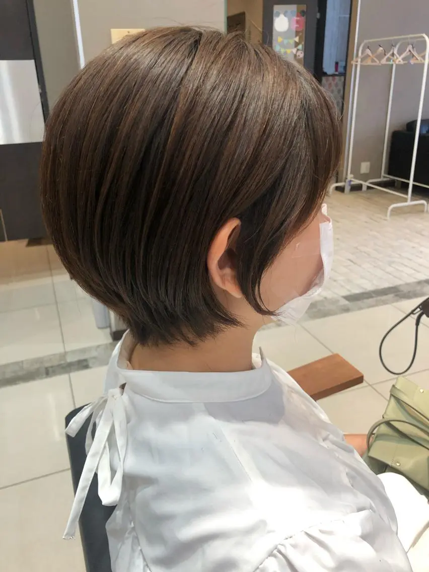 ショート カラー 顔周りカット ショートヘア ディレクター ノナカのヘアスタイル