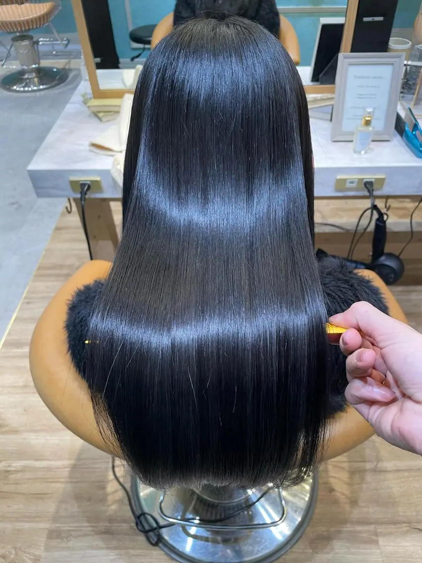 ロング カット ヘアカラー トリートメント 縮毛矯正 髪質改善 韓国風レイヤー 吉田のヘアスタイル