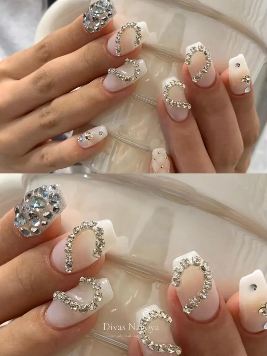 ネイル アートネイル 韓国ネイル マットネイル ミラーネイル ニュアンスネイル 💕D.d nail Hideyo🌸のネイルデザイン
