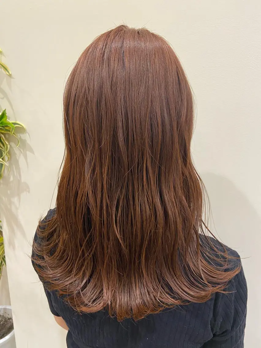 セミロング カラー オレンジ ヘアカラー トリートメント Amour なぐらのヘアスタイル