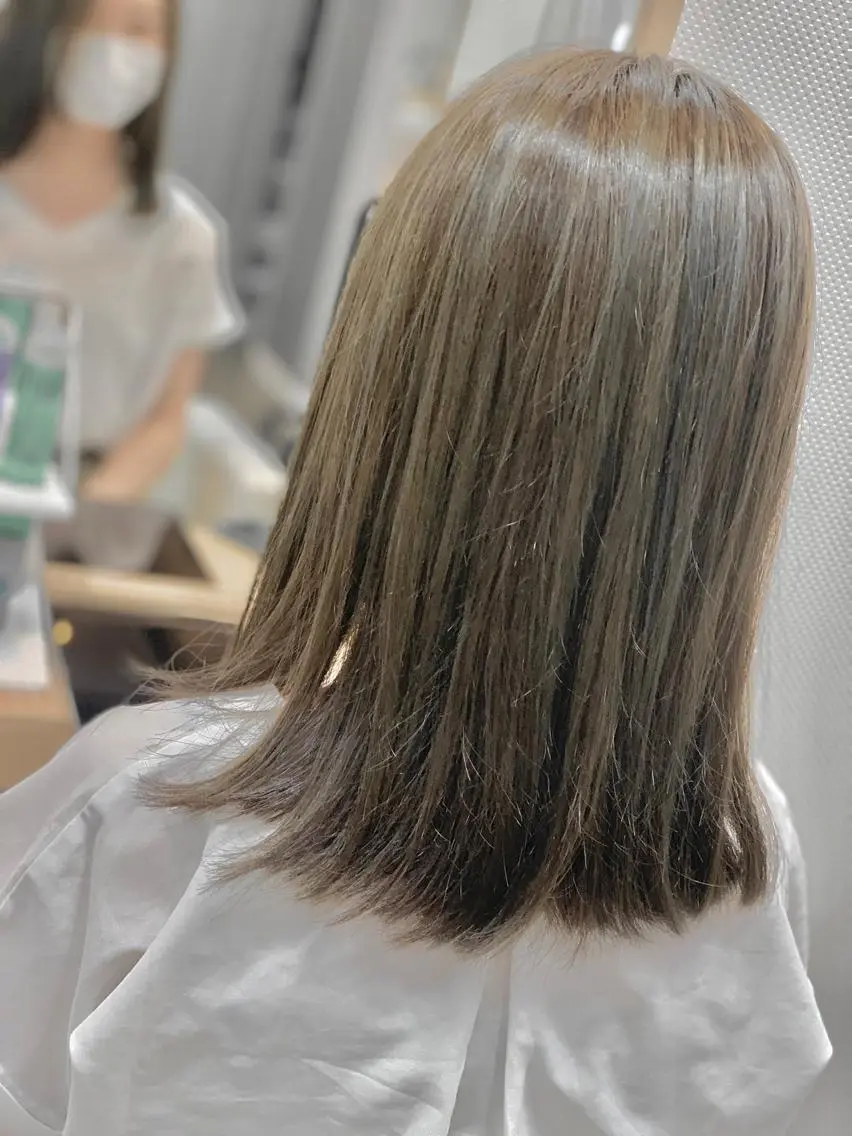 ミディアム カット ヘアカラー ブリーチ毛に縮毛矯正 ✨カラー✨山田 正幸のヘアスタイル