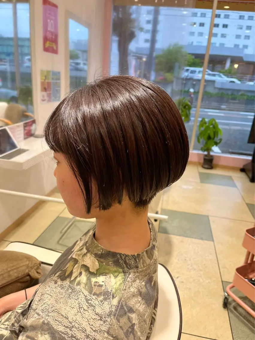 ショート カラー バレイヤージュ ブリーチ ケアブリーチ 透明感カラー デザインカラー 【史上最高】口コミ No.1/ナツキのヘアスタイル