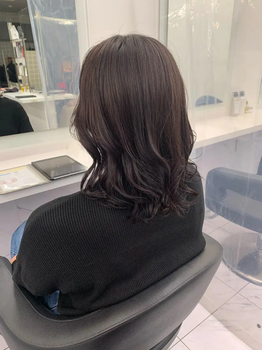 ミディアム 【丁寧なカウンセリ ング】MIHOのヘアスタイル