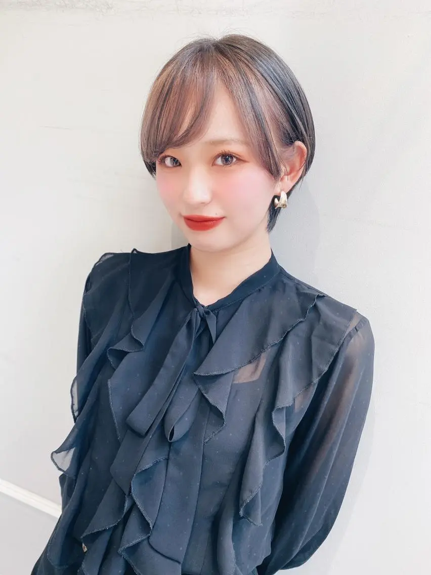 ショート 美髪矯正透明感カラー 江川 和輝のヘアスタイル