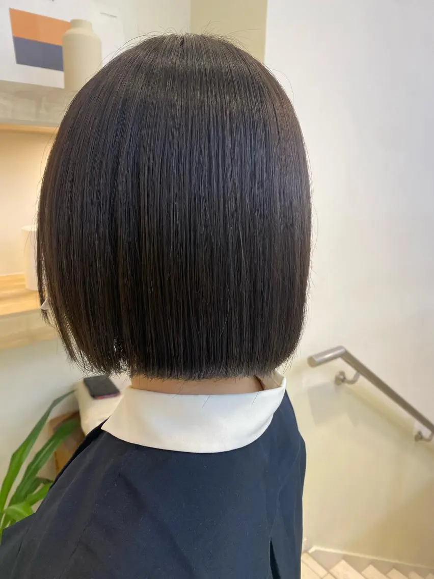 ショート カラー ボブ コテ巻き風パーマ✨ かつみのヘアスタイル