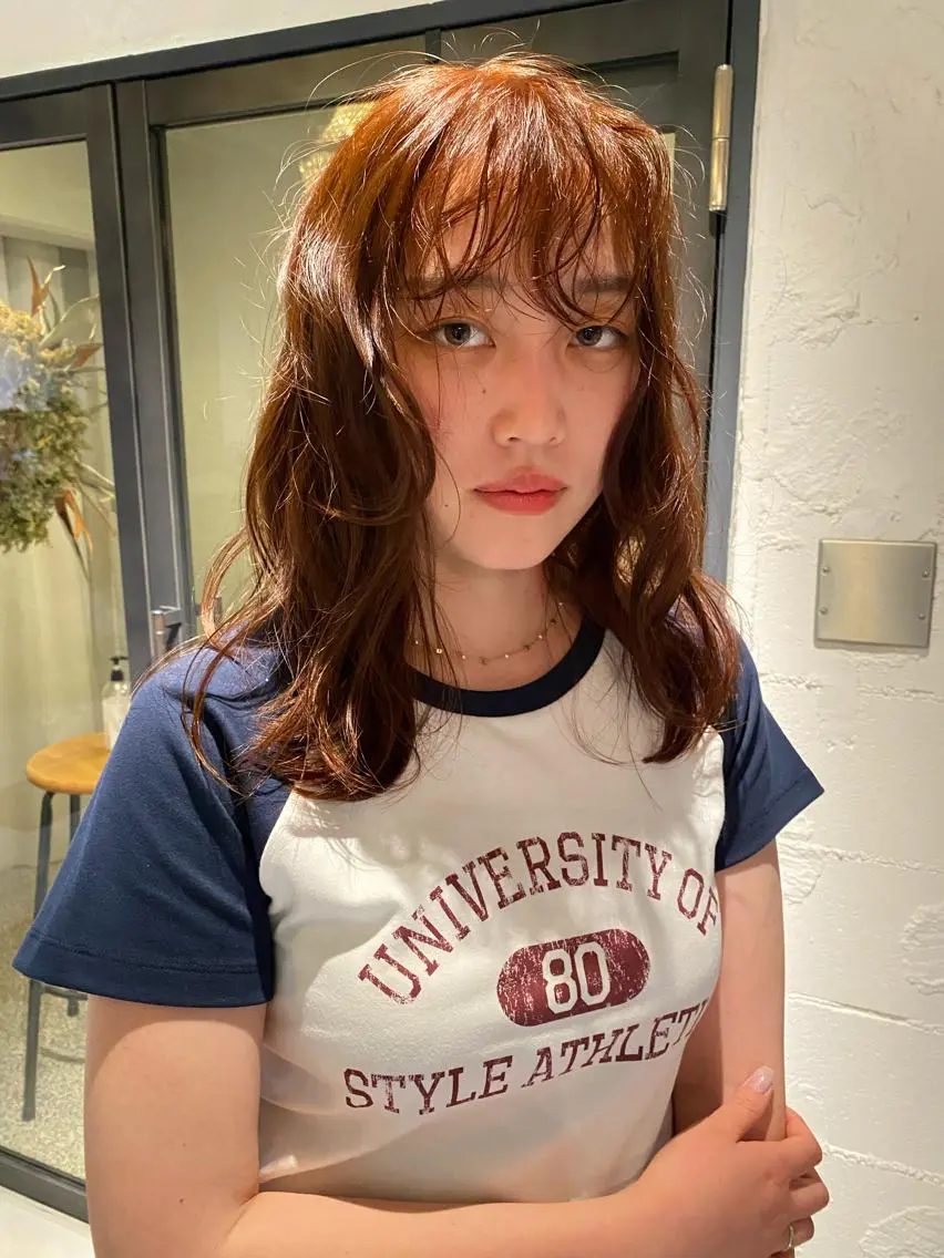 セミロング カラー 聖 来のヘアスタイル