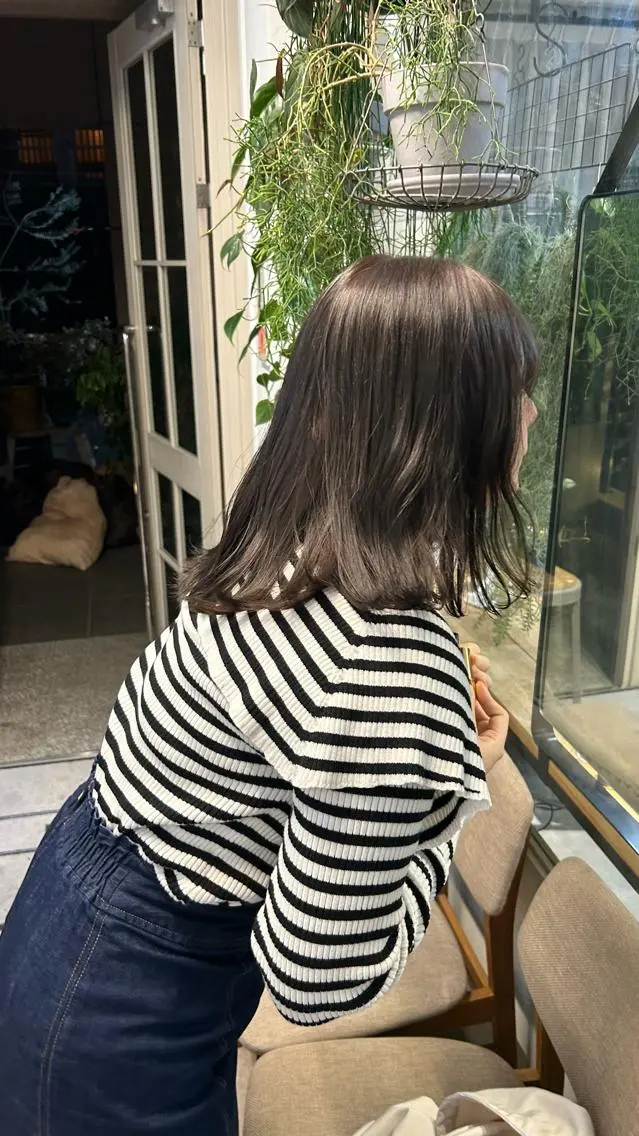 ミディアム カラー ブリーチ ダブルカラー グレージュ ブリーチなしカラー ❕マンツーマン施術❕ 🍊Moemiのヘアスタイル