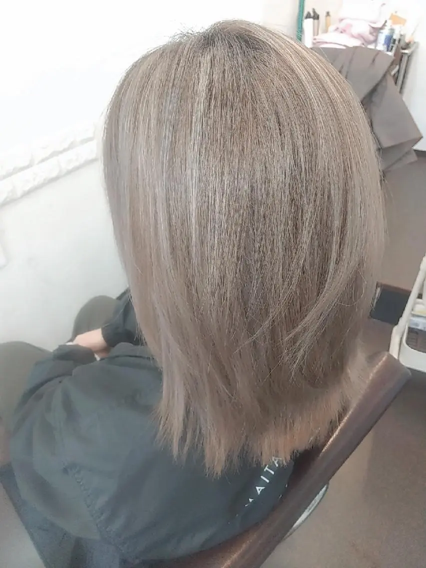 ミディアム カット ヘアカラー トリートメント 🌈カラー33∞円 🌈北綾瀬 谷中店のヘアスタイル