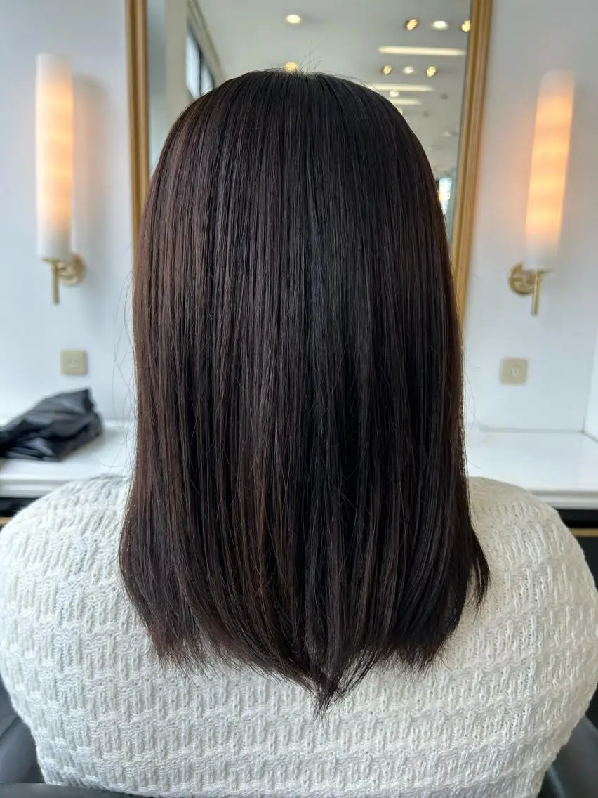 ミディアム 小島 萌のヘアスタイル