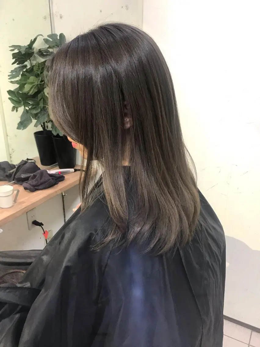 セミロング ヘアカラー トリートメント 髪質改善満足度NO1 山下のヘアスタイル