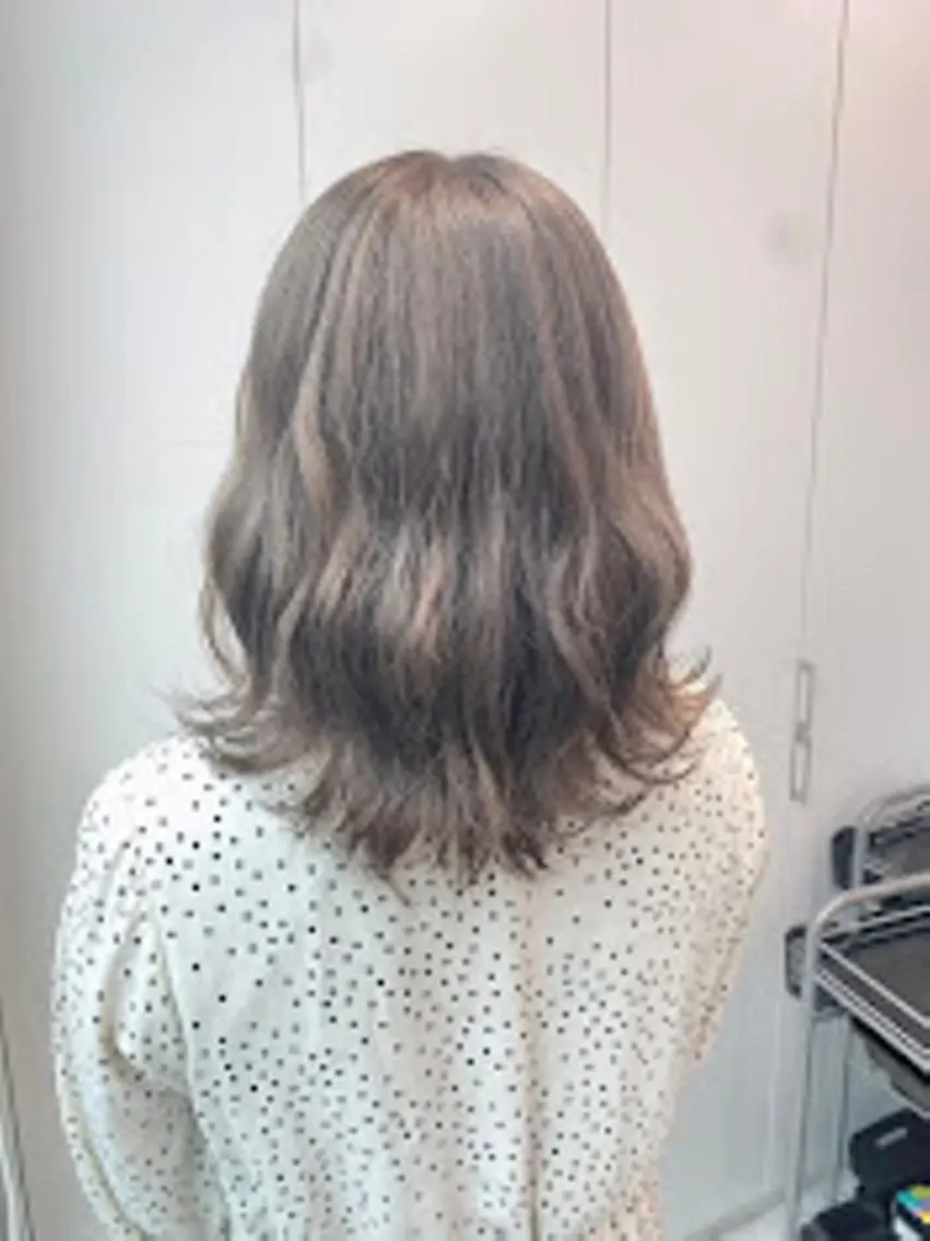 カラー official TUNE銀座🪞🪽のヘアスタイル