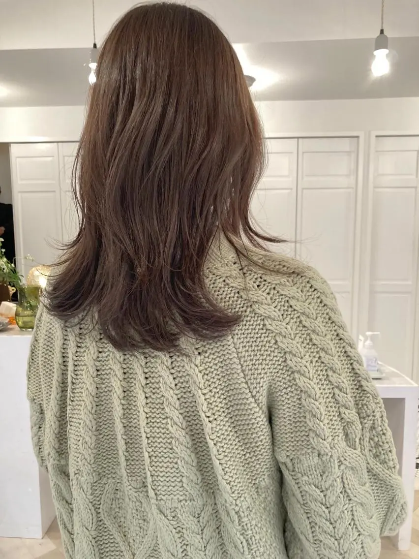 セミロング カラー ブリーチ 透明感カラー ブリーチなしカラー カット ヘアカラー トリートメント お洒落ベージュ🤎 代官山shibukiのヘアスタイル