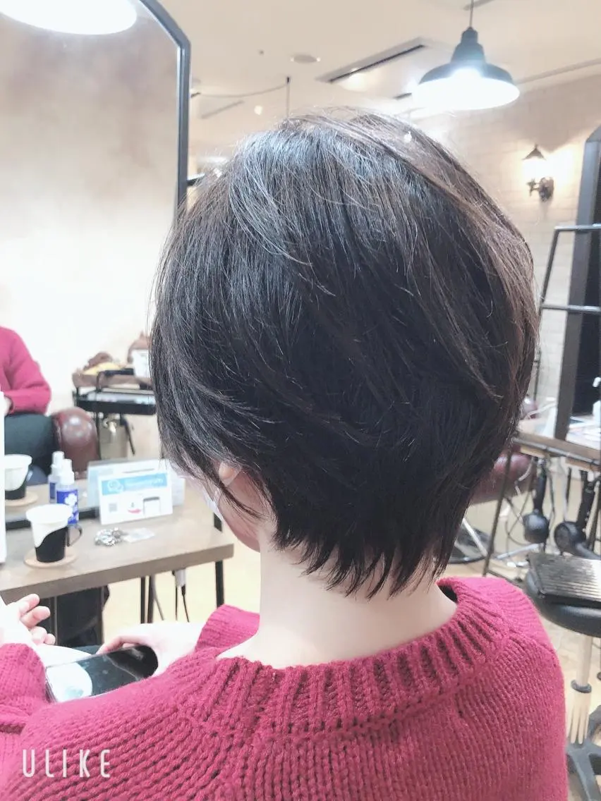 ショート カラー ショートボブ 丸みショート ボブ くびれヘア ショートヘア antica YOSHIのヘアスタイル