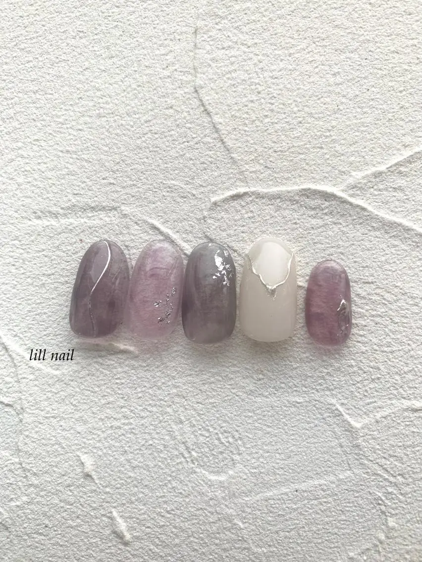 ミディアム pllia beautyのネイルデザイン